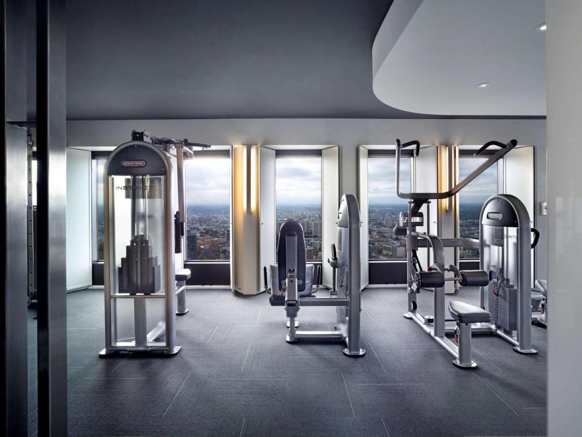 Sofitel Melbourne On Collins Hotel Eksteriør billede The gym at the 108th floor